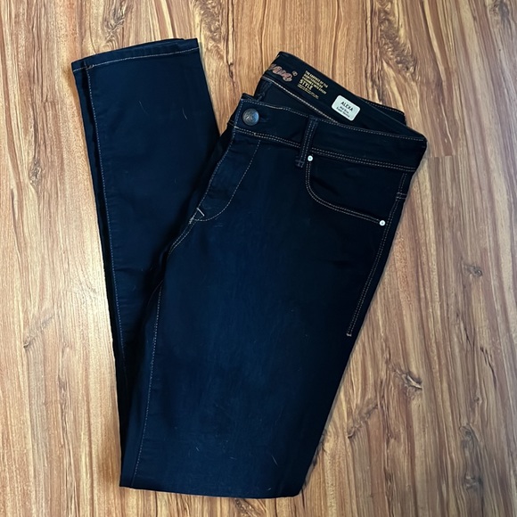Mavi ‘Alexa’ dark wash jeans - Picture 2 of 3